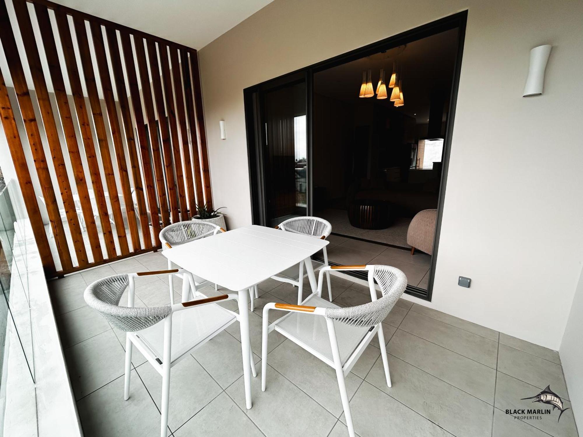 Black Marlin Apartments Pereybere Beach Exterior foto